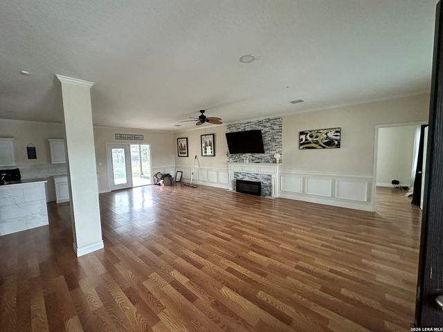 23185 Pleasanton, San Antonio, TX 78264