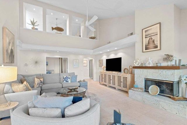 197 Ridge Road, Jupiter, FL 33477