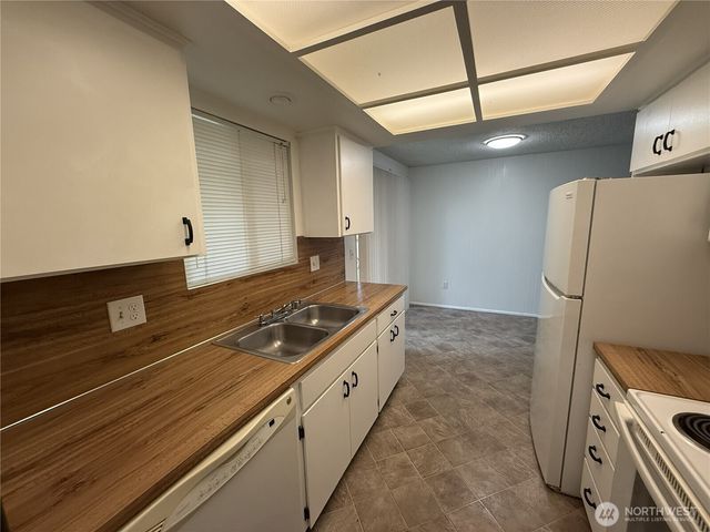 12629 48th Ave NE, Marysville, WA 98271