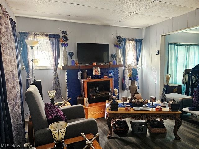 633 Riley Avenue, East Liverpool, OH 43920