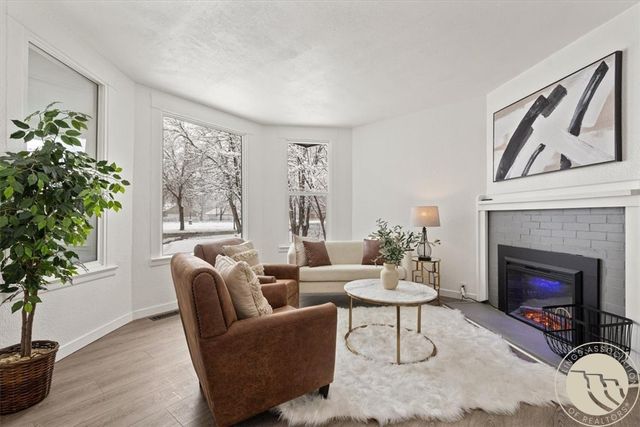 38 Lewis Avenue, Billings, MT 59101