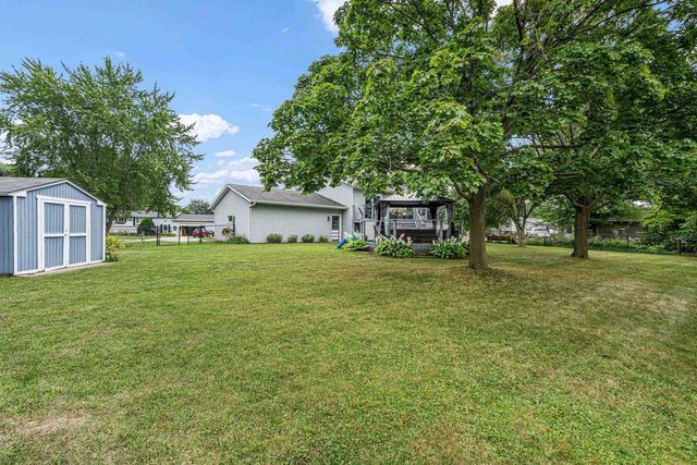 2309 BRANTWOOD DRIVE, Neenah, WI 54956
