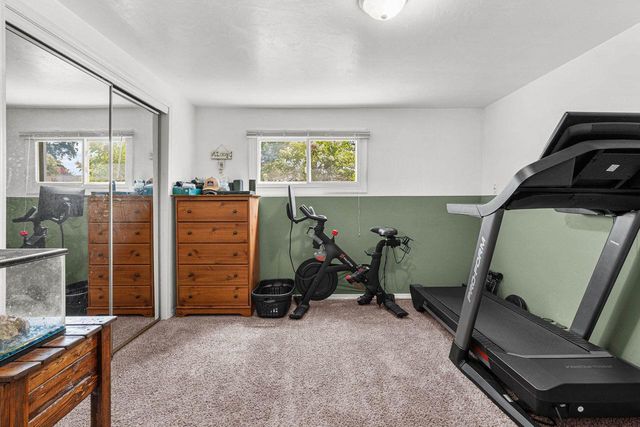 2309 BRANTWOOD DRIVE, Neenah, WI 54956