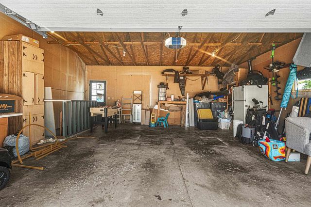 2309 BRANTWOOD DRIVE, Neenah, WI 54956