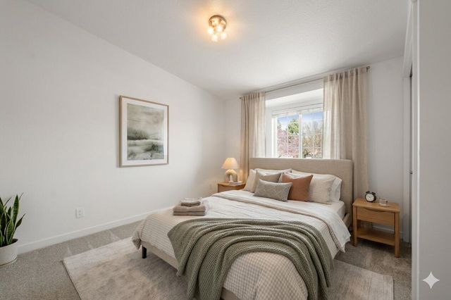 1699 NE Sonya Court, Bend, OR 97701