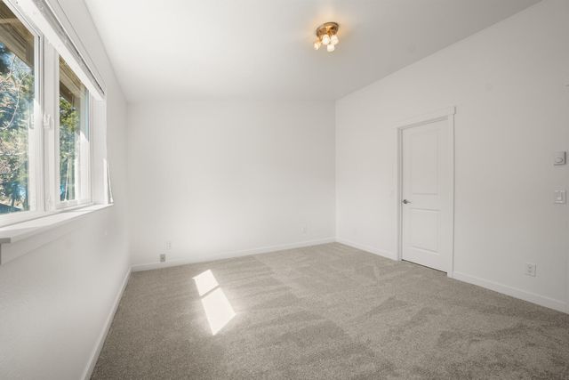 1699 NE Sonya Court, Bend, OR 97701