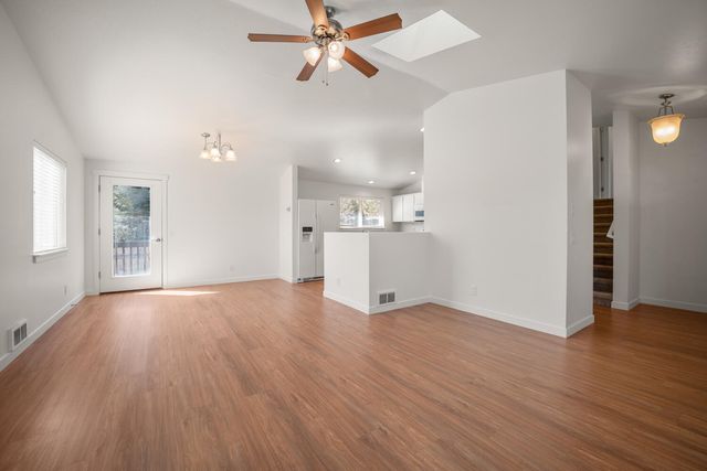 1699 NE Sonya Court, Bend, OR 97701