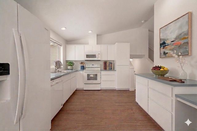 1699 NE Sonya Court, Bend, OR 97701