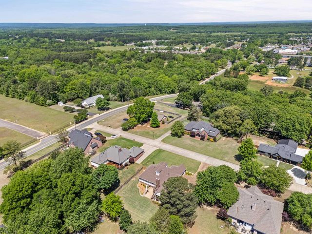 5 Allison Court, Searcy, AR 72143