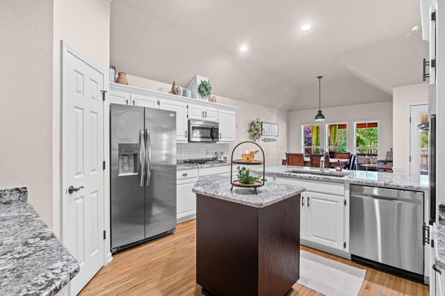 5 Allison Court, Searcy, AR 72143