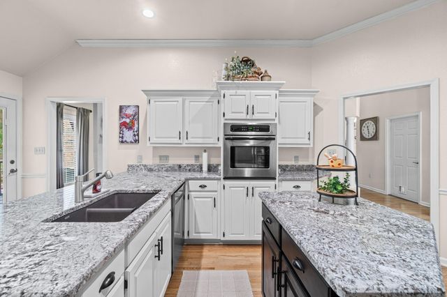 5 Allison Court, Searcy, AR 72143