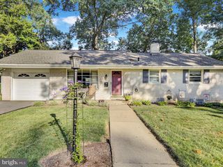 37 CEDARWOOD RD, Reading, PA 19610