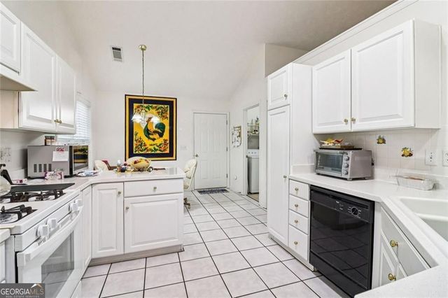 7105 Timberbrooke Drive, Gainesville, GA 30506