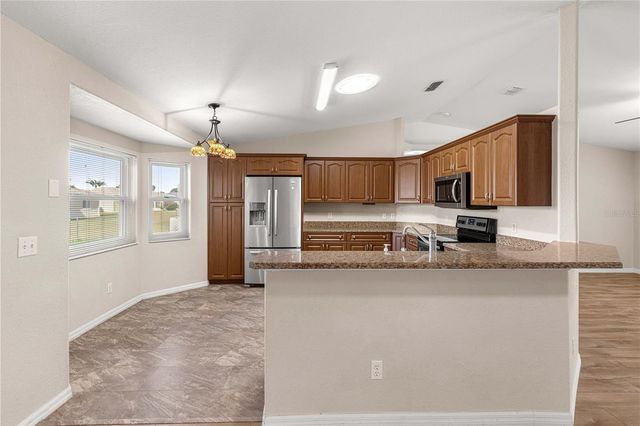 9948 SW 62ND AVENUE, Ocala, FL 34476