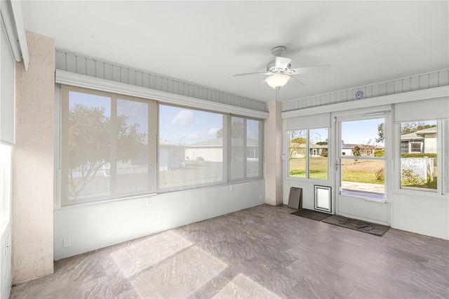 9948 SW 62ND AVENUE, Ocala, FL 34476