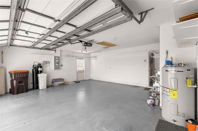 9948 SW 62ND AVENUE, Ocala, FL 34476