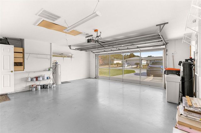 9948 SW 62ND AVENUE, Ocala, FL 34476