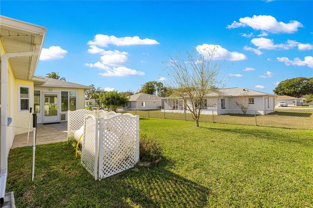 9948 SW 62ND AVENUE, Ocala, FL 34476