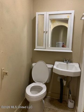 2114 34th Avenue, Meridian, MS 39301