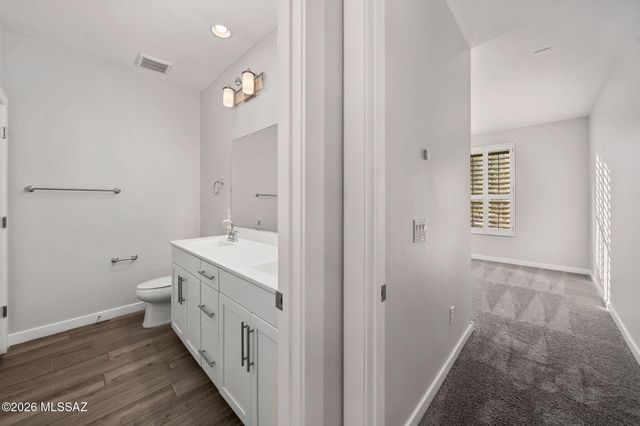 11105 S Silver Fern Drive, Vail, AZ 85641