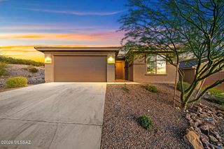 11105 S Silver Fern Drive, Vail, AZ 85641