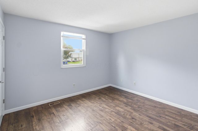 7697 Barkwood Drive, 1D, Columbus, OH 43085