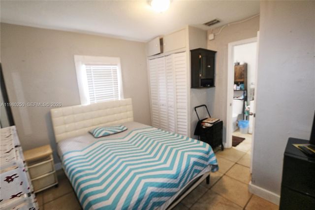 4419 NW 17th Ave, Miami, FL 33142