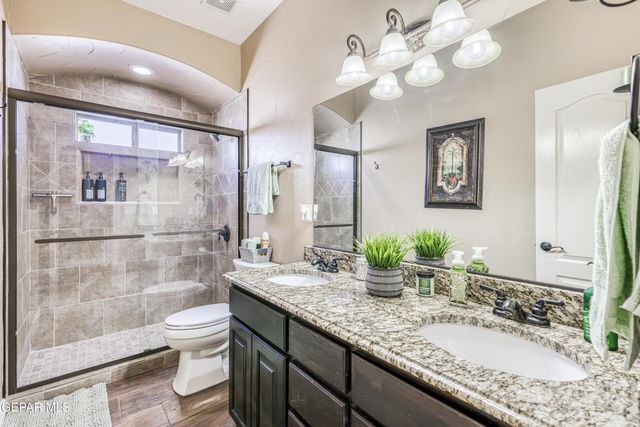 3053 SNOWY POINT Drive, El Paso, TX 79938
