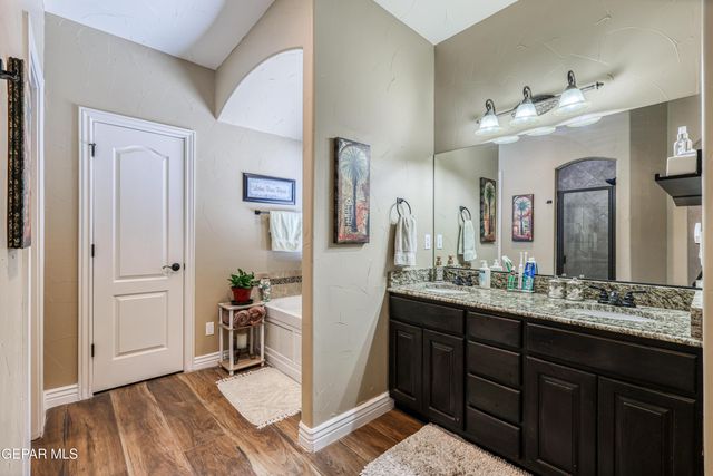 3053 SNOWY POINT Drive, El Paso, TX 79938