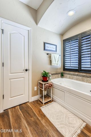 3053 SNOWY POINT Drive, El Paso, TX 79938