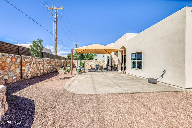 3053 SNOWY POINT Drive, El Paso, TX 79938