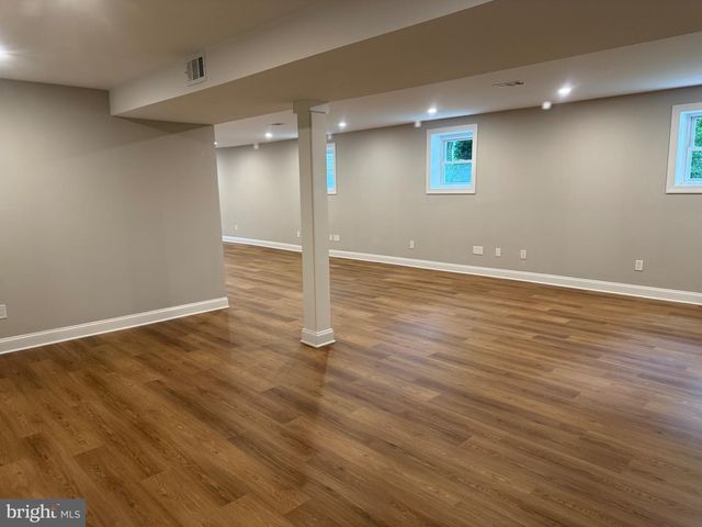 8093 MEETZE RD, Warrenton, VA 20187