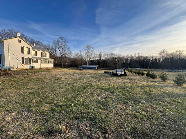 1795 NEW HOPE AND CRIMORA RD, Crimora, VA 24431