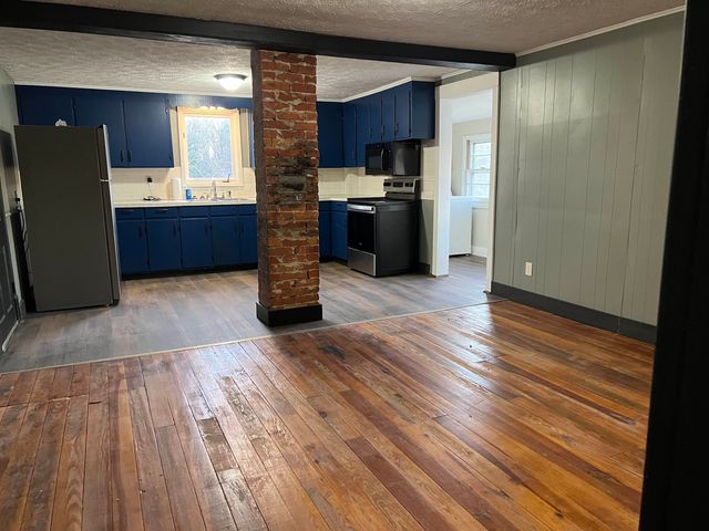 1795 NEW HOPE AND CRIMORA RD, Crimora, VA 24431