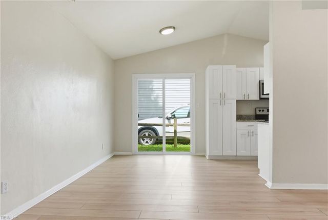 3813 Broadleaf CT, Virginia Beach, VA 23453
