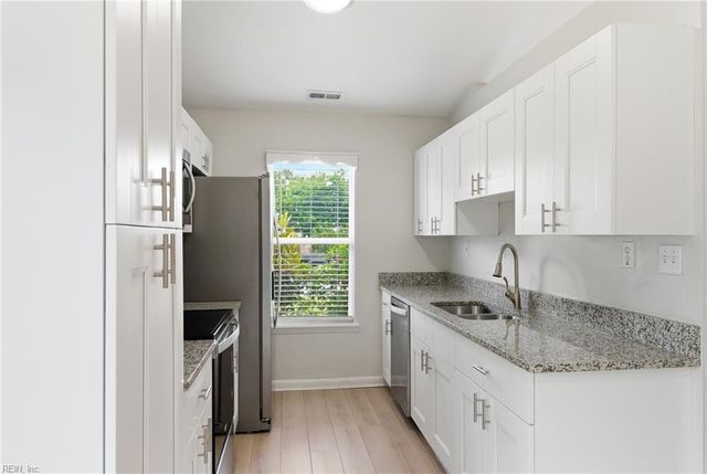 3813 Broadleaf CT, Virginia Beach, VA 23453