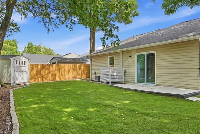 3813 Broadleaf CT, Virginia Beach, VA 23453