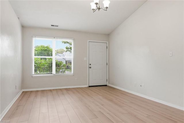 3813 Broadleaf CT, Virginia Beach, VA 23453