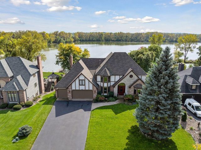 1801 Keller Lake Drive, Burnsville, MN 55306