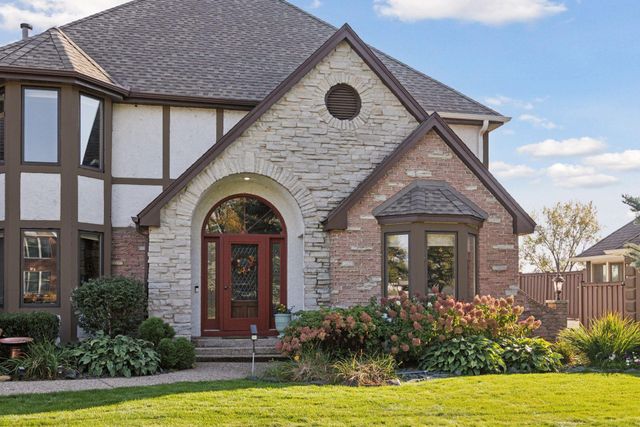 1801 Keller Lake Drive, Burnsville, MN 55306