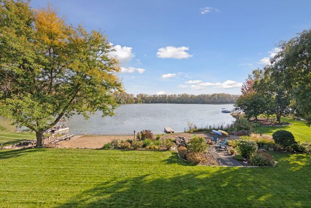 1801 Keller Lake Drive, Burnsville, MN 55306