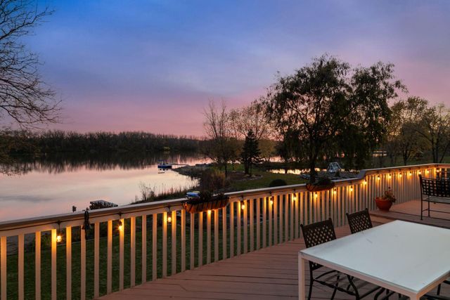 1801 Keller Lake Drive, Burnsville, MN 55306