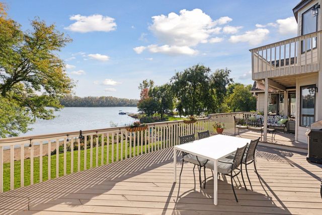 1801 Keller Lake Drive, Burnsville, MN 55306