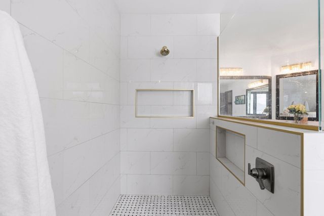 1801 Keller Lake Drive, Burnsville, MN 55306