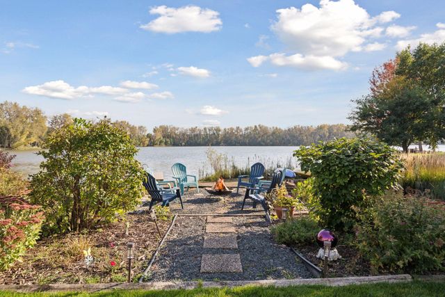 1801 Keller Lake Drive, Burnsville, MN 55306