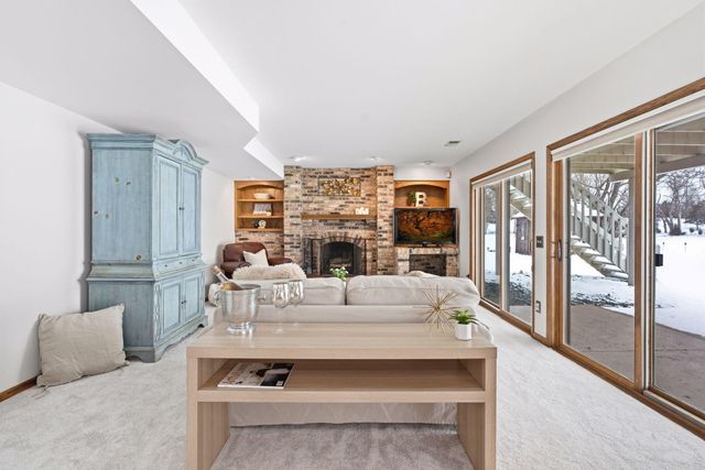 1801 Keller Lake Drive, Burnsville, MN 55306