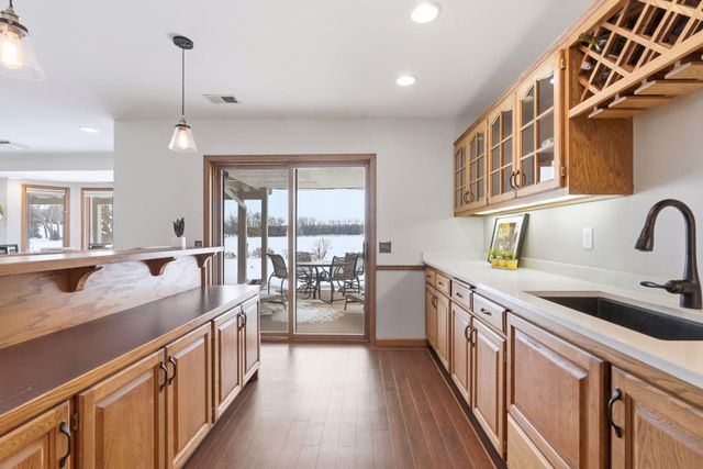 1801 Keller Lake Drive, Burnsville, MN 55306