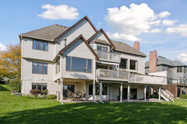 1801 Keller Lake Drive, Burnsville, MN 55306