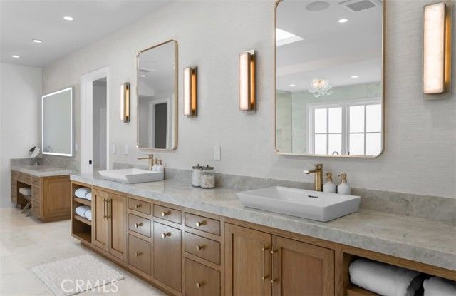 2401 Bayshore Drive, Newport Beach, CA 92663