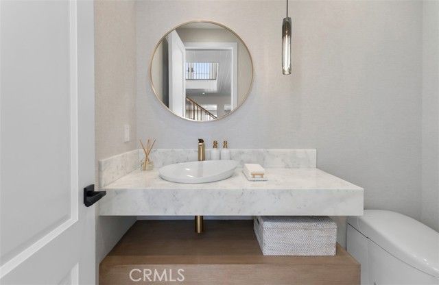 2401 Bayshore Drive, Newport Beach, CA 92663